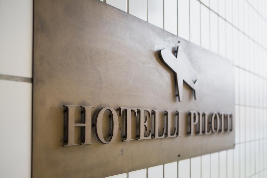 Pilot Airport Hotel Vantaa Eksteriør billede